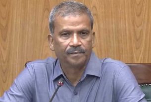 ড. আসিফ নজরুলের মন্তব্যে স্পষ্টীকরণ সব ডাক্তারদের বিরুদ্ধে নয়