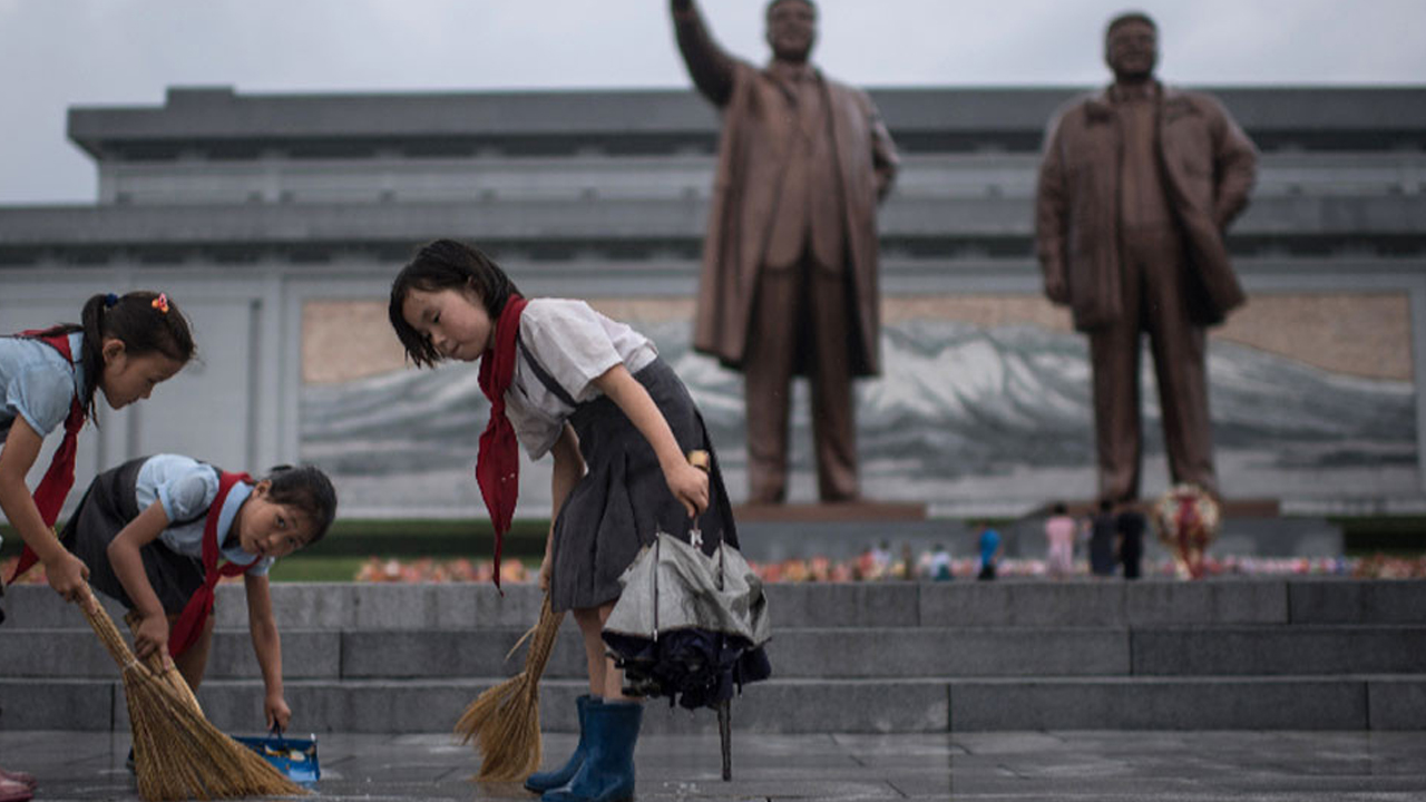 যুক্তরাষ্ট্রে চীনা নাগরিককে উত্তর কোরিয়ায় অ'স্ত্র পাচারের অভিযোগে ৮ বছরের কা'রা'দ'ণ্ড