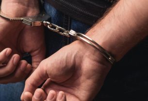 ঢাকাসহ সারা দেশে পুলিশের বিশেষ অভিযানে ২৪ ঘণ্টায় ১৭২৭ গ্রে'প্তা'র