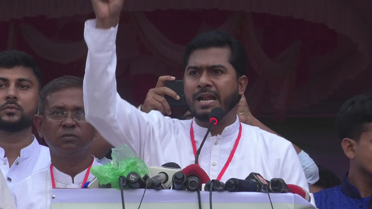 নুরুল হক নুরের সতর্কবার্তা যারা পাপ করেছেন জনগণের কাছে ক্ষমা চাইতে হবে