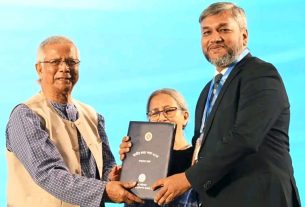 জাতীয় মৎস্য পদক ২০২৫ পেলেন শেকৃবির অধ্যাপক ড. কাজী আহসান হাবীব