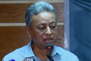 গণতন্ত্র শুধু ভোট নয় অর্থনীতি ও মিডিয়াকেও সমানভাবে গণতন্ত্রায়ন করতে হবে আমীর খসরু