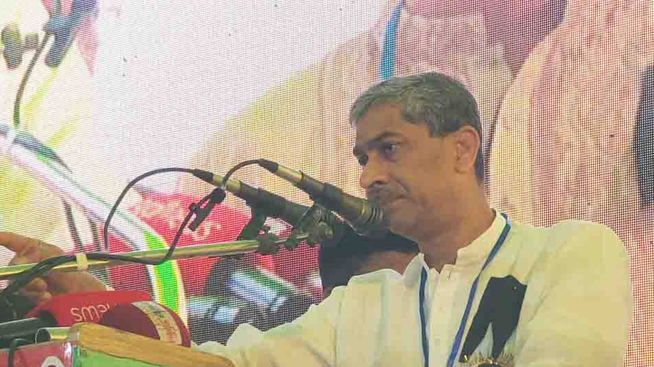 “বিএনপিতে রাজনীতি মানে সম্মান ও সেবা পকেট রাজনীতি নয়”