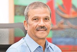 আসিফ নজরুলের অভিযোগ: চার মাসে আমার বিরুদ্ধে ১৭টি ভিডিও