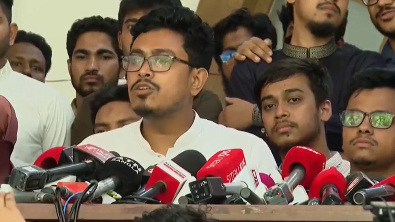 ডাকসু নির্বাচনে জয়ী সাদিক কায়েম জয় বা পরাজয় নয় শিক্ষার্থীরাই বিজয়ী