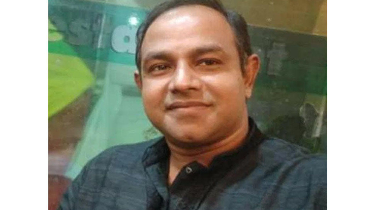 টাঙ্গাইলের সখীপুরে চেয়ারম্যান আনসার আলী আসিফ গ্রে'প্তা'র