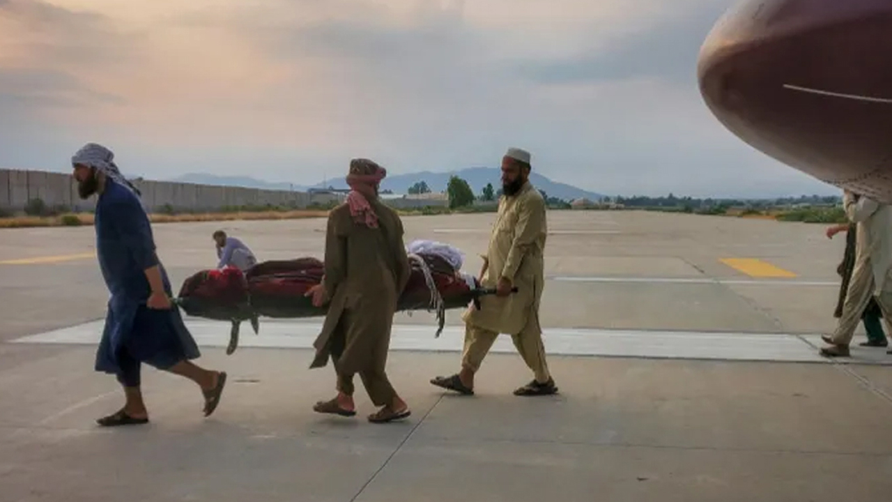 আফগানিস্তানে শক্তিশালী ভূমিকম্পে ৬২২ জন নি'হ'ত