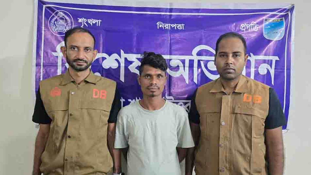 সাভারে পেশাদার ছি'ন'তা'ই'কা'রী মো. আব্দুস সালাম গ্রে'প্তা'র