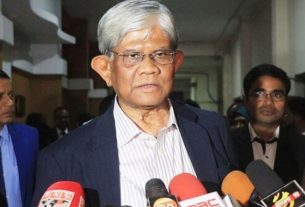 ট্যাক্স দিলে সেবা চাই, না হলে মানুষ ক্ষুব্ধ হবে: অর্থ উপদেষ্টা