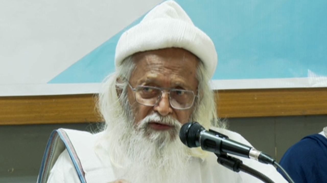 ফরহাদ মজহার: রোহিঙ্গা সমস্যা শুধু মানবতাবাদ নয়, রাজনৈতিক ও ভূরাজনৈতিক ইস্যুও