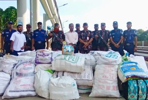কুমিল্লায় টাস্কফোর্সের অভিযানে ৮৭ লাখ টাকার ভারতীয় চোরাই পণ্য জব্দ