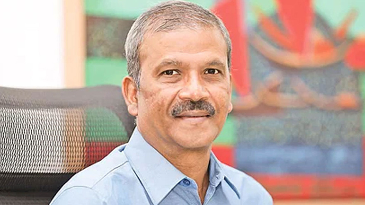 মুসলিম দেশগুলোর জন্য প্রতিরক্ষা চুক্তিই একমাত্র উপায় : আসিফ নজরুল