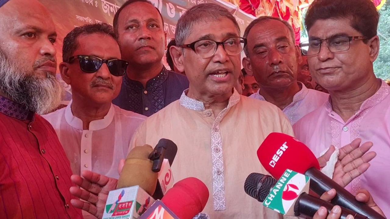 খুব শিগগিরই দেশে ফিরবেন তারেক রহমান বিএনপি নেতা আহমেদ আযম খান