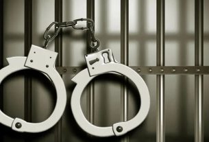 রাজধানীতে আওয়ামী লীগ ঝটিকা মিছিল রোধে ৪০ নেতা-কর্মী আ'ট'ক