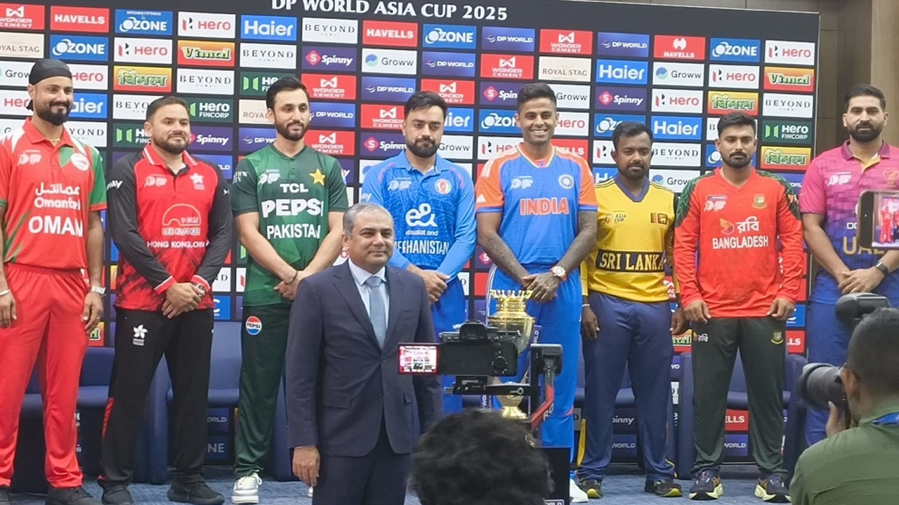 এশিয়া কাপ ২০২৫: অধিনায়কদের উপস্থিতিতে ট্রফি উন্মোচন