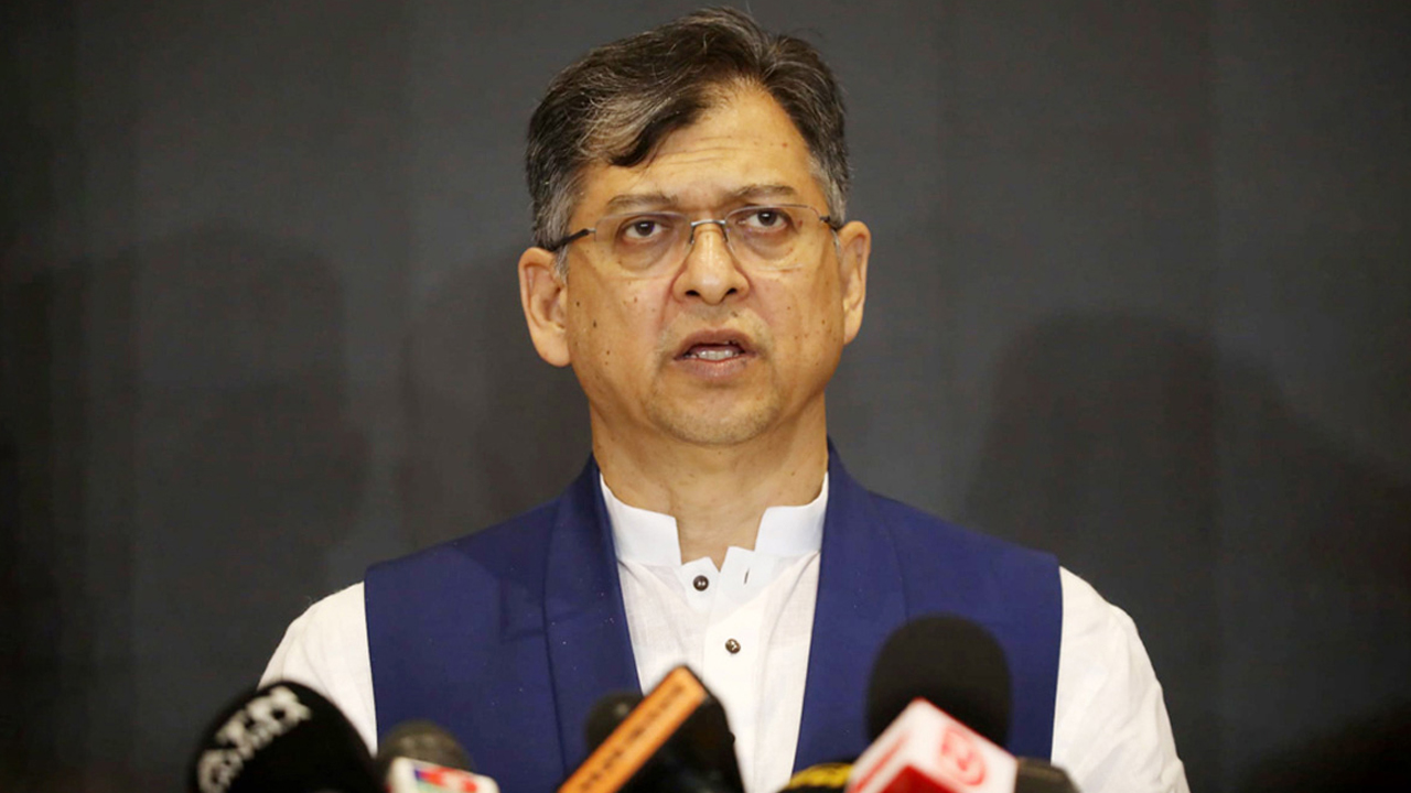 জুলাই সনদ বাস্তবায়ন প্রক্রিয়া জটিল পর্যায়ে: সালাহউদ্দিন আহমদ