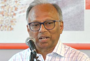 শেখ হাসিনার বিরুদ্ধে সাক্ষ্যগ্রহণ: মাহমুদুর রহমানের দ্বিতীয় দিনে জেরা