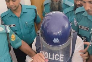 দুদকের মা'ম'লা'য় সাবেক এমপি ও বেঙ্গল গ্রুপ চেয়ারম্যান মোরশেদ আলমকে গ্রে'প্তা'র