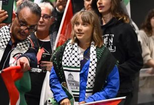 গ্রেটা থানবার্গের ওপর ইসরায়েলি বাহিনীর আচরণে আন্তর্জাতিক নিন্দা