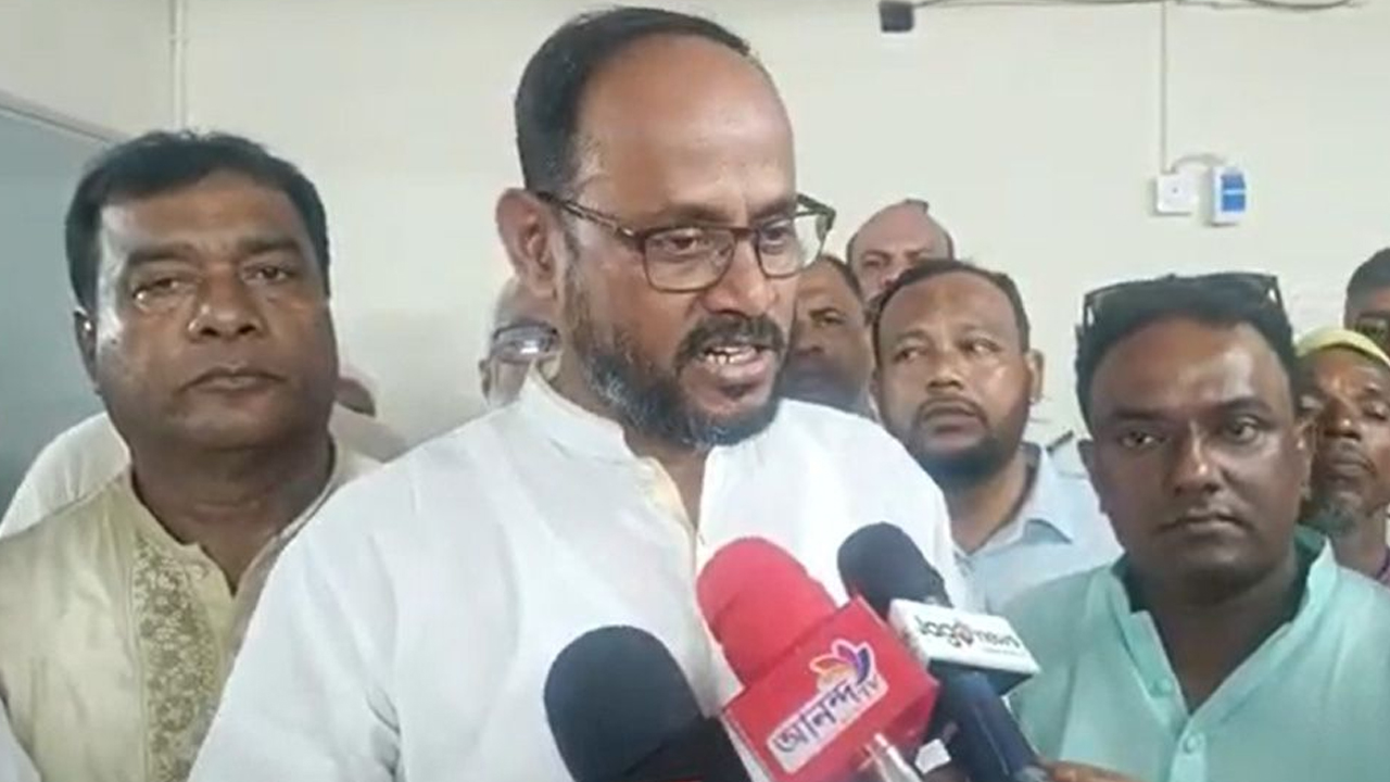 বিএনপি নেতা সুলতান সালাউদ্দিন টুকু: বাংলাদেশের মানুষ নির্বাচিত সরকারের প্রত্যাশায়