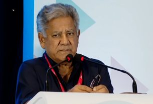 শ্রমিকদের বেতন মালিকদের মাধ্যমে নিশ্চিত হবে: উপদেষ্টা