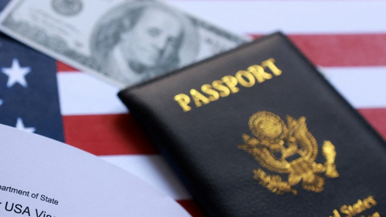 শীর্ষ ১০ শক্তিশালী পাসপোর্টের তালিকায় নেই যুক্তরাষ্ট্র