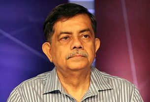 মাউশি মহাপরিচালক নিয়োগ নিয়ে অধ্যাপক রফিকুল আবরারকে আইনি নোটিশ