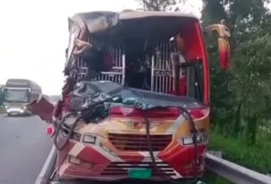 ঢাকা-ভাঙ্গা এক্সপ্রেসওয়ে শিবচরে ত্রিমুখী দুর্ঘটনা, কাভার্ডভ্যান চালক নি'হ'ত