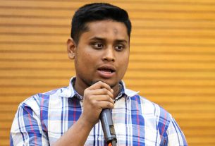 শিক্ষকদের দাবির পক্ষে হাসনাত আবদুল্লাহ ফেসবুক পোস্ট