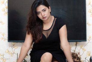 “আমাকে বাঁচান”—লাইভে কান্নায় ভাঙলেন অভিনেত্রী সানজিদা রিন্টু