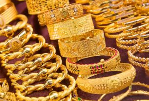 দেশে আবার সোনার দাম বৃদ্ধি, ভরিতে বেড়েছে আড়াই হাজার টাকার বেশি