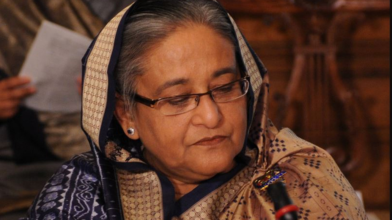 আজ ৩য় দিনের মতো মূল তদন্ত কর্মকর্তাকে জেরা করবেন শেখ হাসিনার আইনজীবী