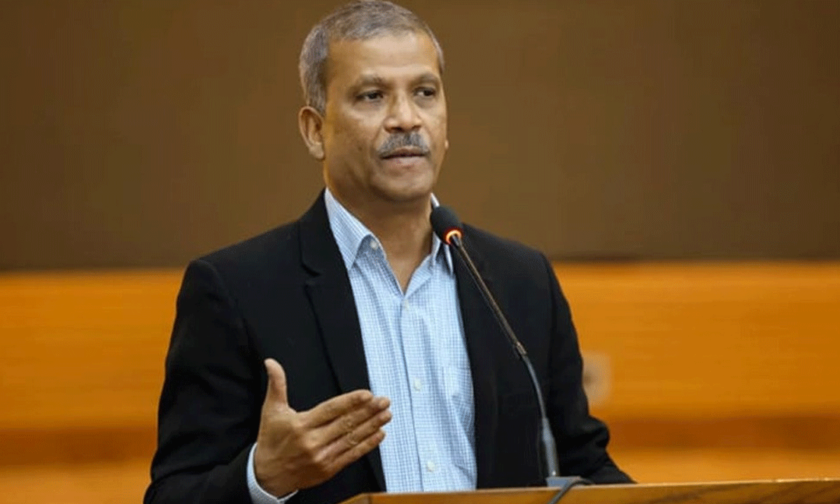 উপদেষ্টা আসিফ নজরুল: ফেব্রুয়ারির প্রথমার্ধে জাতীয় সংসদ নির্বাচন অনুষ্ঠিত হবে, শঙ্কার কোনো কারণ নেই