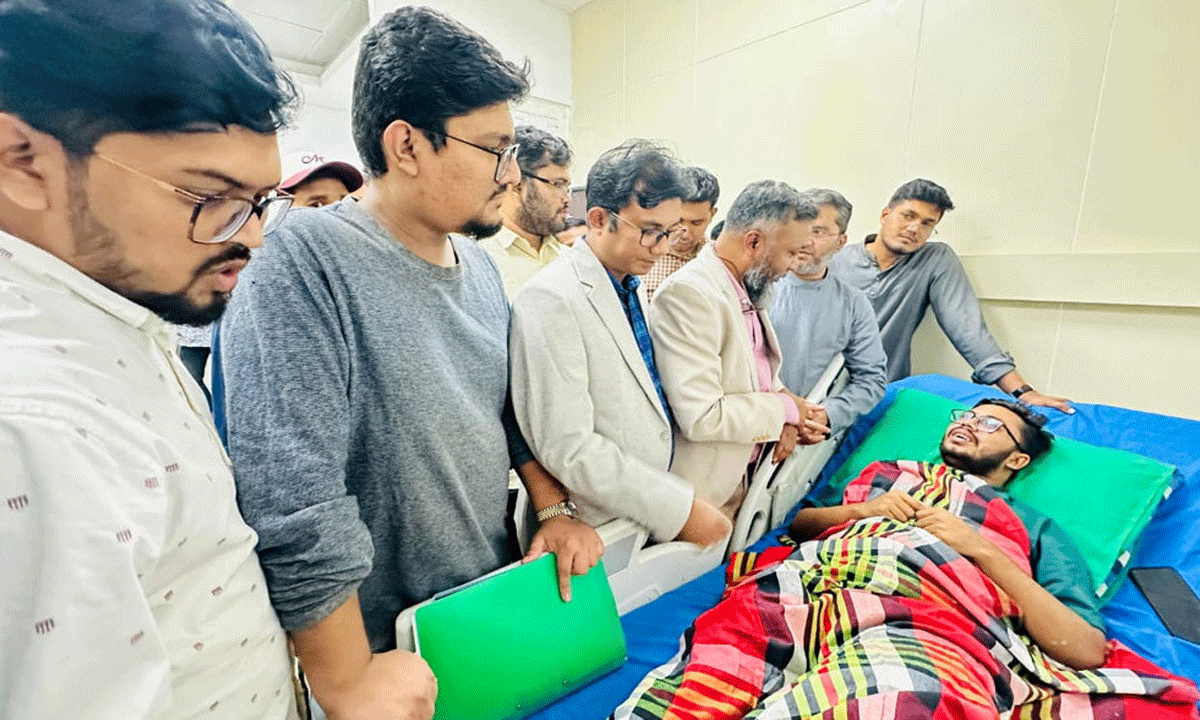ভূমিকম্পে আহতদের পাশে জিয়াউর রহমান ফাউন্ডেশন