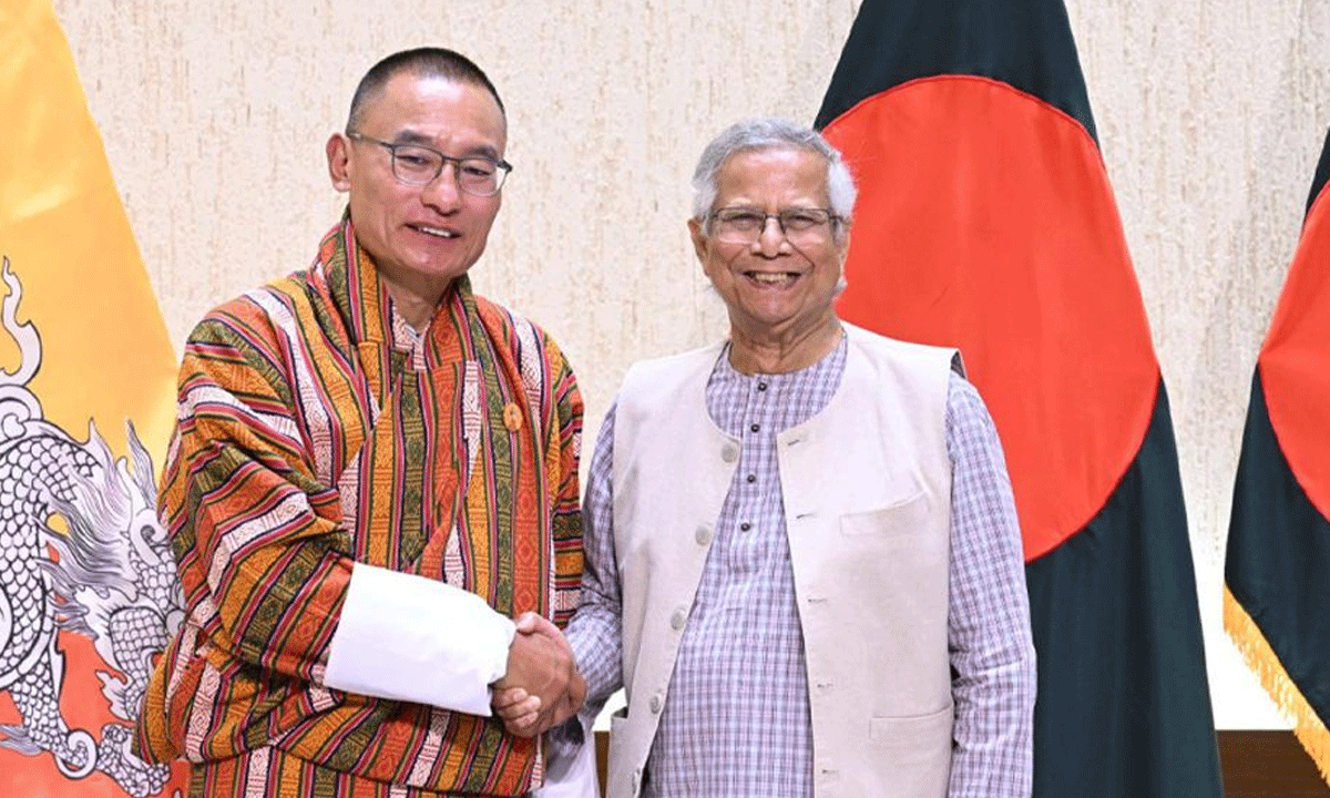 বাংলাদেশ সফরে ভুটানের প্রধানমন্ত্রী তোবগে: দ্বিপাক্ষিক সম্পর্কে নতুন গতি