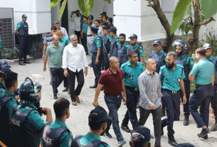 গু'ম ও নির্যাতন মা'ম'লা'য় অভিযুক্ত ১৩ সেনা কর্মকর্তাকে আন্তর্জাতিক অপরাধ ট্রাইব্যুনাল-১ এ হাজির