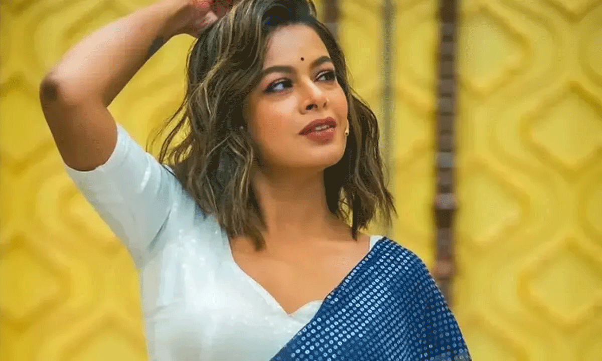 ইমন চক্রবর্তী’র অভিনব ‘ক্ষমা চাওয়া’ পোস্ট ভাইরাল