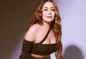 নেহা কক্করের নাম ব্যবহার করে মুম্বাইয়ে পাঁচ লাখ রুপির প্রতারণা