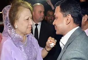 মাকে নিয়ে আবেগঘন পোস্ট তারেক রহমানের