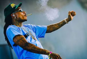 রোমানিয়ায় গাঁ'জা সেবনের অভিযোগে মার্কিন র‍্যাপার উইজ খলিফাকে ৯ মাসের কা'রা'দ'ণ্ড