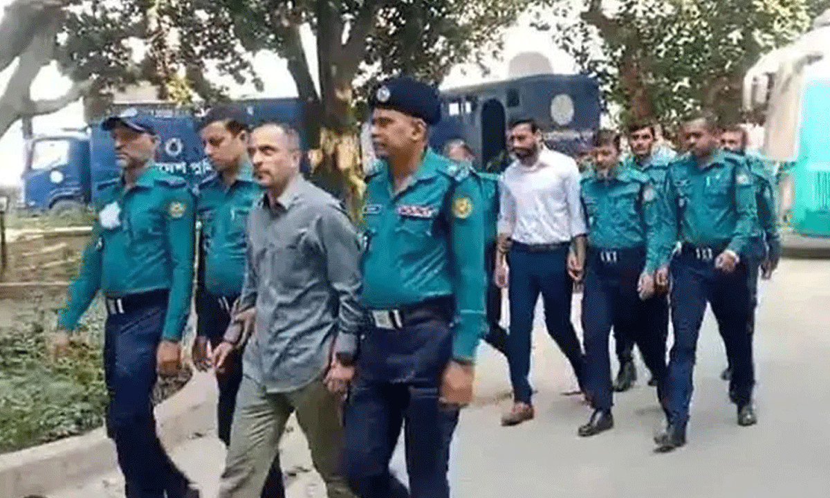 রামপুরায় ২৮ হ'ত্যা: রেদোয়ানুলসহ ট্রাইব্যুনালে ২ সেনা কর্মকর্তা