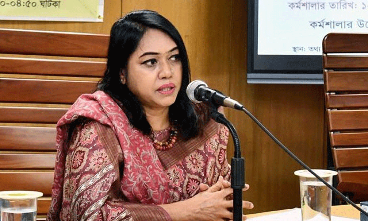 জনগণকে হ্যা-না ভোটের বিষয়টি বোঝানো বড় চ্যালেঞ্জ: তথ্য সচিব