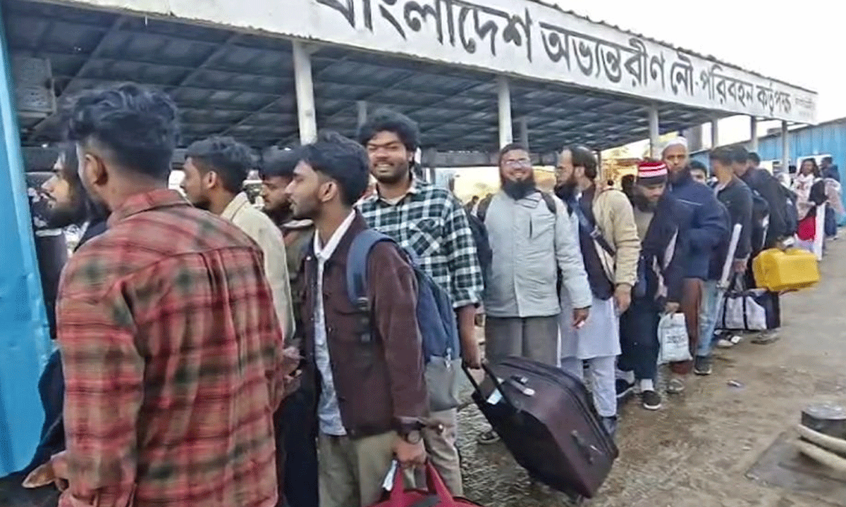 আজ থেকে শুরু কক্সবাজার-সেন্টমার্টিন জাহাজ চলাচল