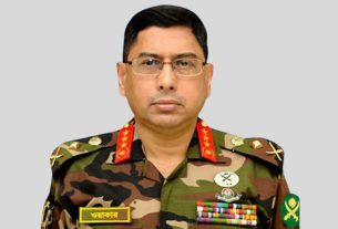 সেনাপ্রধান জেনারেল ওয়াকার-উজ-জামান নির্বাচনকালীন সেনা সদস্যদের পেশাদারি, নিরপেক্ষতা ও ধৈর্যের নির্দেশ দেন