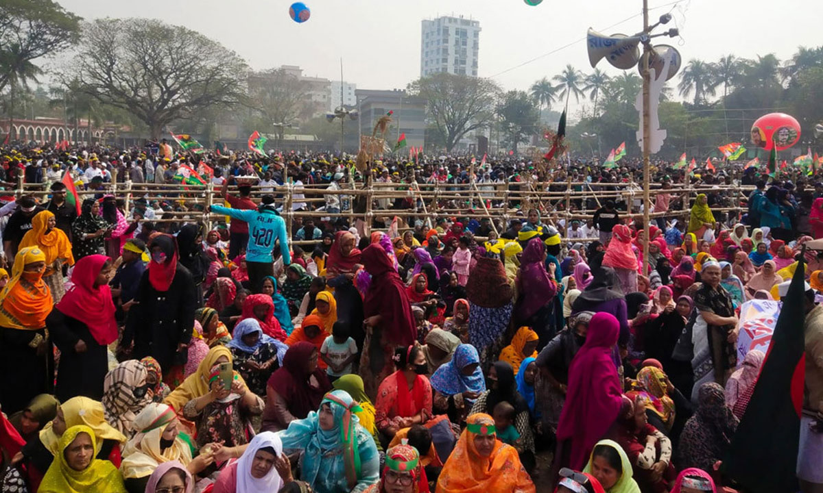 রাজশাহীতে তারেক রহমানের নির্বাচনি জনসভা: দলীয় নেতা-কর্মী ও সমর্থকের ঢল