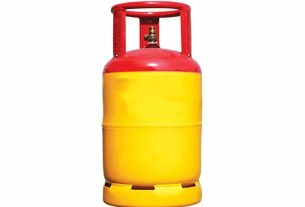 এলপিজি সংকট এড়াতে সর্বাত্মক প্রস্তুতির নির্দেশনা দিয়েছেন ফাওজুল কবির খান