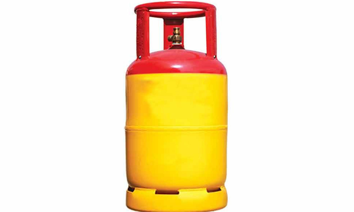 এলপিজি সংকট এড়াতে সর্বাত্মক প্রস্তুতির নির্দেশনা দিয়েছেন ফাওজুল কবির খান