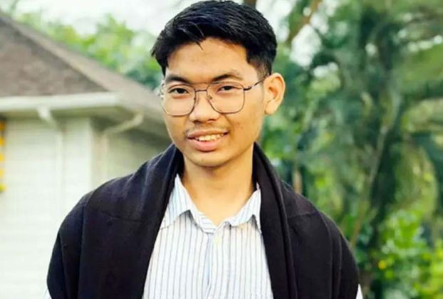 যেসব কারণে বারবার আলোচনায় ডাকসু নেতা সর্বমিত্র