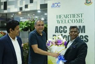 টি-টোয়েন্টি বিশ্বকাপ নিয়ে পাকিস্তান-ভারত সংকট: আইসিসির জরুরি বৈঠকে অংশ নিলেন বিসিবি সভাপতি