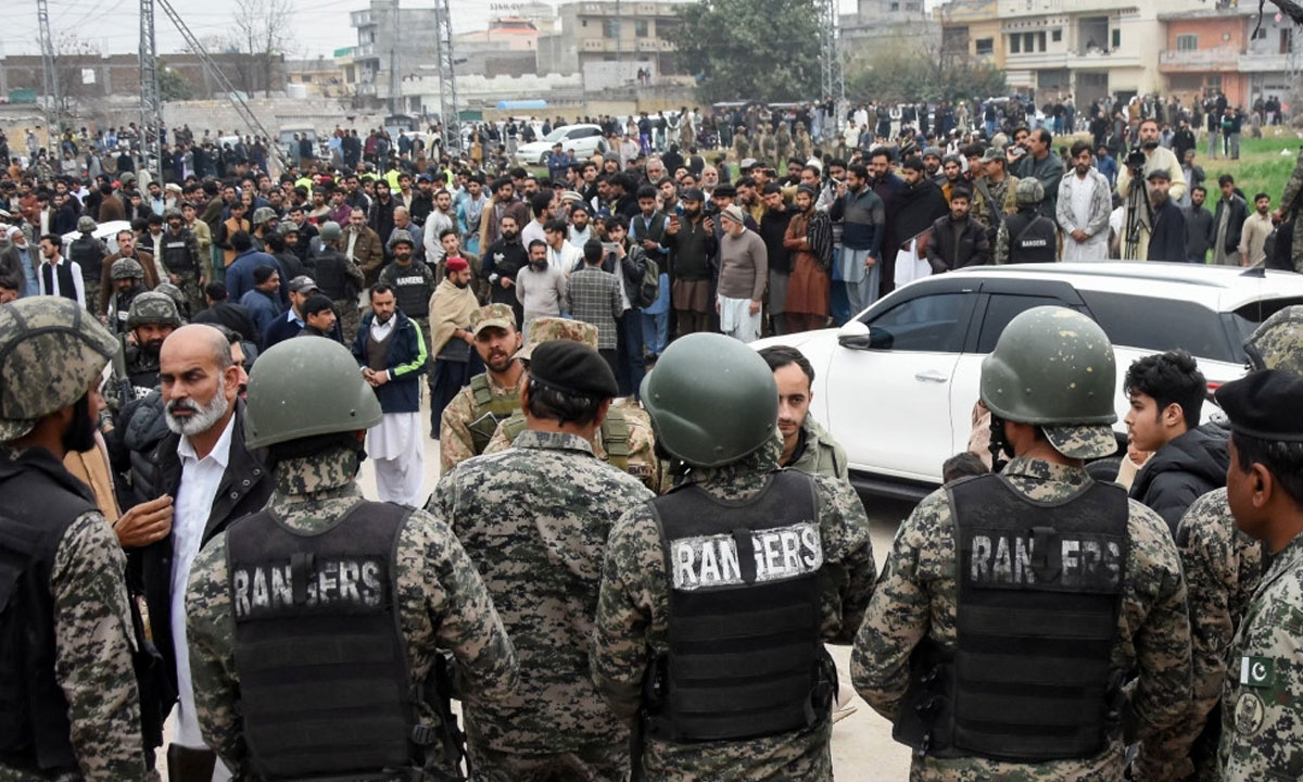 পাকিস্তানে মসজিদে বিস্ফোরণের মূল পরিকল্পনাকারীসহ গ্রেপ্তার ৪